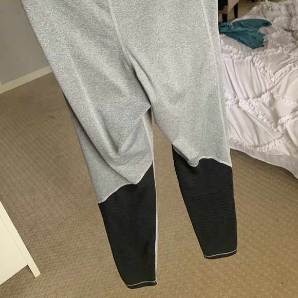 Nike Leggings Gray Black Tights Running - Picture 3 of 3